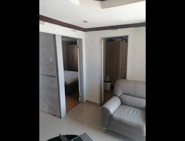 2 BEDROOM HOUSE FOR SALE IN ZOLA